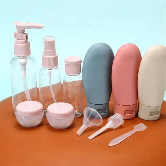 Kit Voyage Beauté – Flacons Rechargeables + Accessoires Cosmétiques